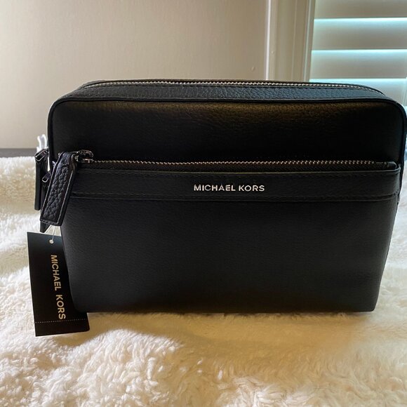 Michael Kors Utility Cross Body Leather Bag - Color Black & White - Picture 2 of 8